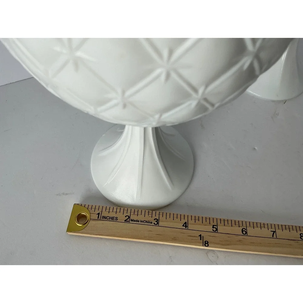 Vintage‎ Milk Glass Goblet Pair Diamond Starburst White 7.5in Mid Century